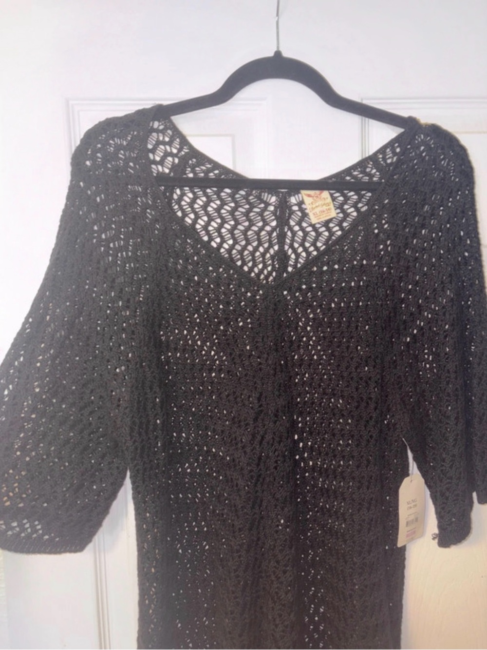 NWT Faded Glory Black Open-Knit V-Neck Sweater